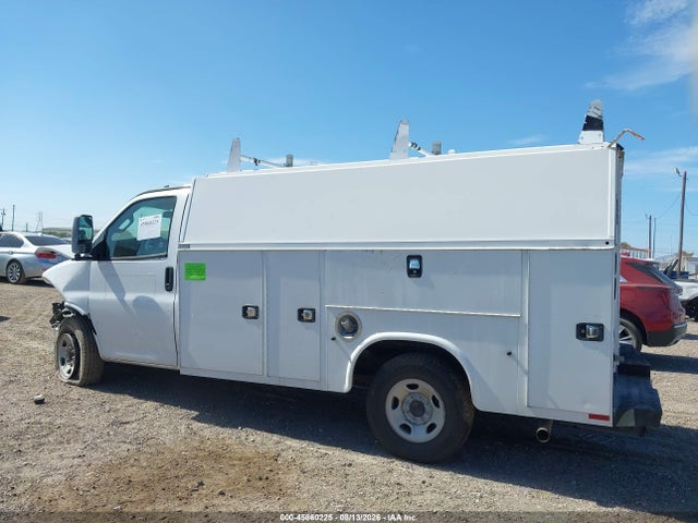 Aukcja sprzedaży 2017 Chevrolet Express Cutaway Work Van, vin: 1GB0GRFG9H1153412, numer aukcji: 45860225