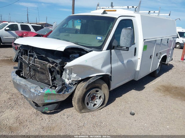 Aukcja sprzedaży 2017 Chevrolet Express Cutaway Work Van, vin: 1GB0GRFG9H1153412, numer aukcji: 45860225