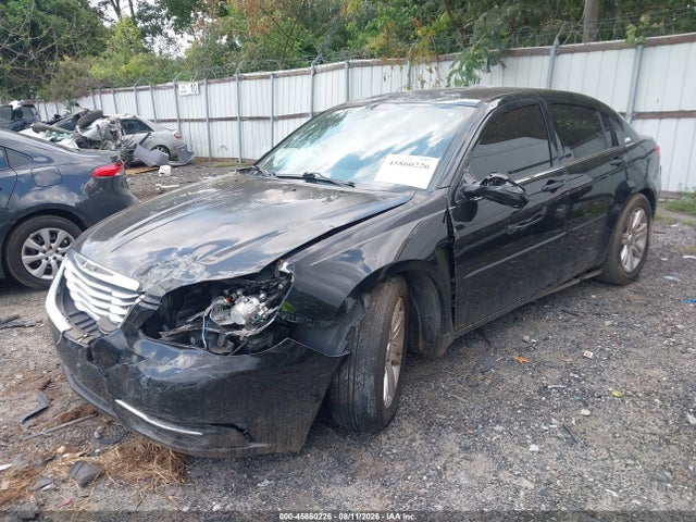 Продажа на аукционе авто 2012 Chrysler 200 Lx, vin: 1C3CCBAB1CN317832, номер лота: 45860226