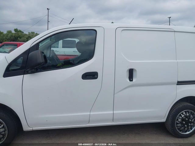 45860227 :رقم المزاد ، 3N6CM0KN6FK722128 vin ، 2015 Nissan Nv200 S/sv مزاد بيع