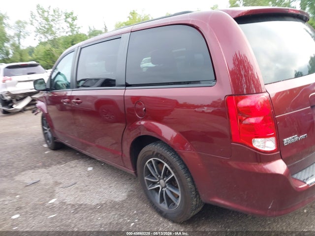 Продажа на аукционе авто 2019 Dodge Grand Caravan Gt, vin: 2C4RDGEG0KR635383, номер лота: 45860228
