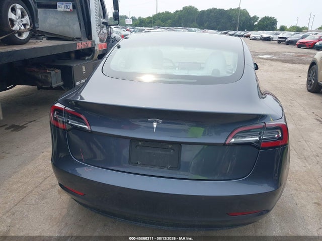 Tesla Model 3 Standard Range Plus Rear-wheel Drive 2021 5YJ3E1EA0MF063791 Image 16