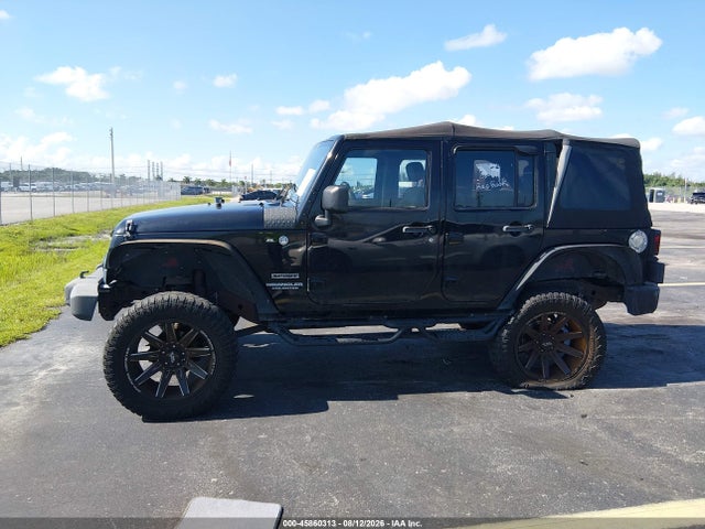 45860313 :رقم المزاد ، 1J4BB3H16AL163411 vin ، 2010 Jeep Wrangler Unlimited Sport مزاد بيع
