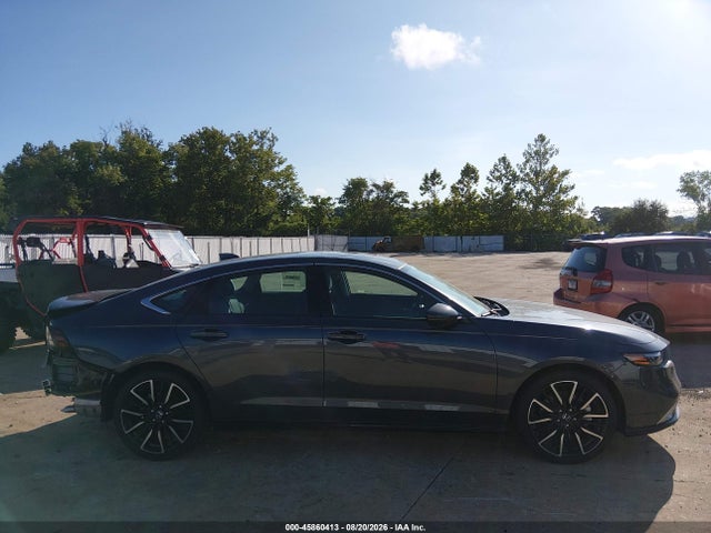 2026 Honda Accord Hybrid Touring მანქანა იყიდება აუქციონზე, vin: 1HGCY2F85TA029668, აუქციონის ნომერი: 45860413
