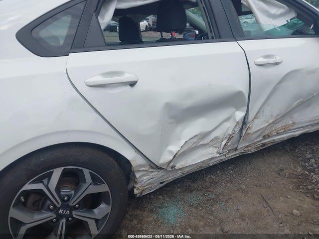 Продаж на аукціоні авто 2019 Kia Forte Lxs, vin: 3KPF24AD6KE077284, номер лоту: 45860433