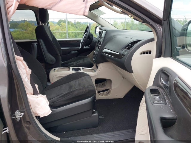 Продажа на аукционе авто 2015 Dodge Grand Caravan Sxt, vin: 2C4RDGCG8FR607095, номер лота: 45860452