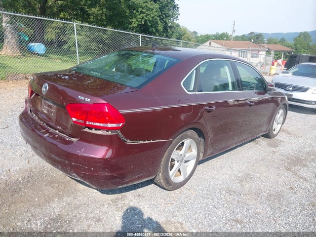 2013 Volkswagen Passat 2.0l Tdi Se მანქანა იყიდება აუქციონზე, vin: 1VWBN7A37DC133271, აუქციონის ნომერი: 45860457