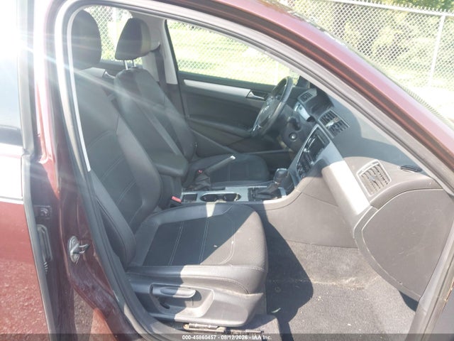 2013 Volkswagen Passat 2.0l Tdi Se მანქანა იყიდება აუქციონზე, vin: 1VWBN7A37DC133271, აუქციონის ნომერი: 45860457