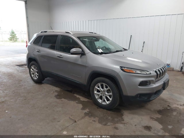 45860462 :رقم المزاد ، 1C4PJMCB6JD559286 vin ، 2018 Jeep Cherokee Latitude 4x4 مزاد بيع