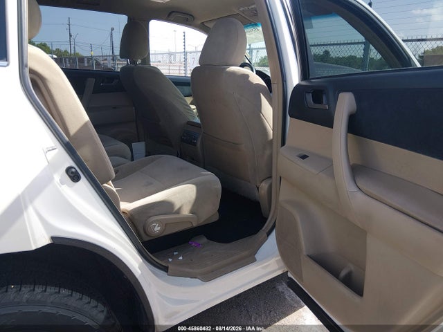 2012 Toyota Highlander Base V6 მანქანა იყიდება აუქციონზე, vin: 5TDZK3EH9CS058658, აუქციონის ნომერი: 45860482