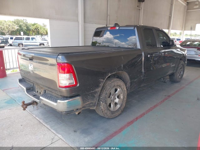 45860493 :رقم المزاد ، 1C6RREBG4MN575089 vin ، 2021 Ram 1500 Big Horn  4x2 6'4 Box مزاد بيع