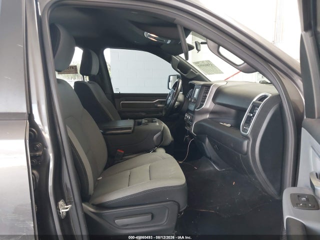 45860493 :رقم المزاد ، 1C6RREBG4MN575089 vin ، 2021 Ram 1500 Big Horn  4x2 6'4 Box مزاد بيع