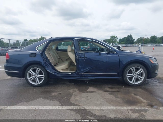 2015 Volkswagen Passat 2.0l Tdi Sel Premium მანქანა იყიდება აუქციონზე, vin: 1VWCV7A36FC041821, აუქციონის ნომერი: 45860514