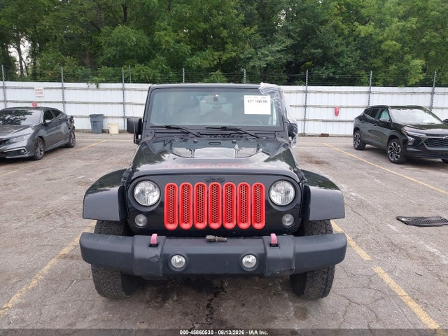 45860530 :رقم المزاد ، 1C4BJWEG8FL590521 vin ، 2015 Jeep Wrangler Unlimited Sahara مزاد بيع