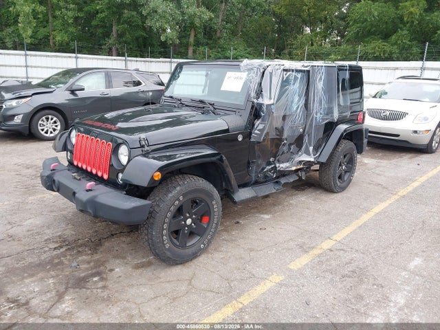 45860530 :رقم المزاد ، 1C4BJWEG8FL590521 vin ، 2015 Jeep Wrangler Unlimited Sahara مزاد بيع