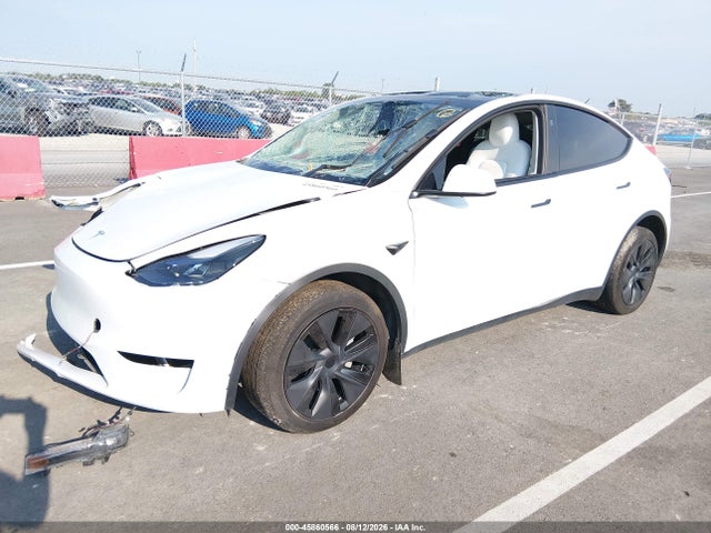 Продажа на аукционе авто 2024 Tesla Model Y Long Range Dual Motor All-wheel Drive, vin: 7SAYGDEE4RF177095, номер лота: 45860566