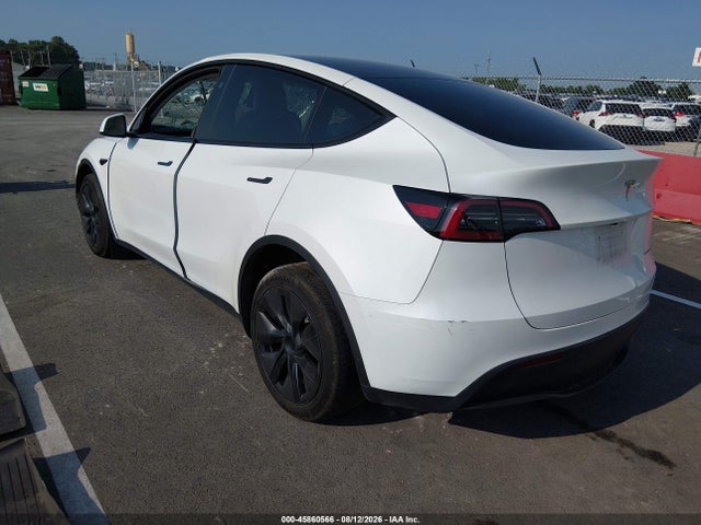 Продажа на аукционе авто 2024 Tesla Model Y Long Range Dual Motor All-wheel Drive, vin: 7SAYGDEE4RF177095, номер лота: 45860566