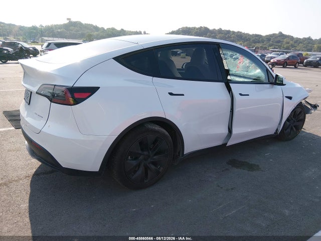 Продажа на аукционе авто 2024 Tesla Model Y Long Range Dual Motor All-wheel Drive, vin: 7SAYGDEE4RF177095, номер лота: 45860566