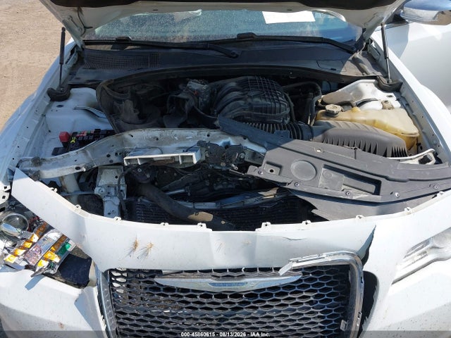 Chrysler 300C 2016 2C3CCAEG5GH243619 Image 10
