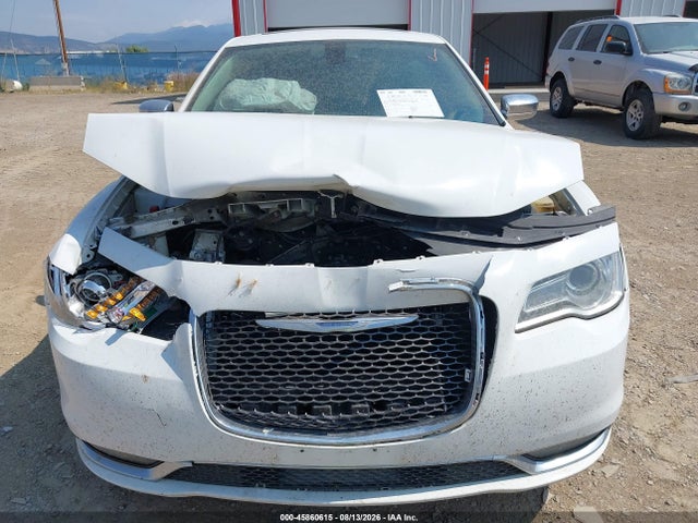 Chrysler 300C 2016 2C3CCAEG5GH243619 Image 12