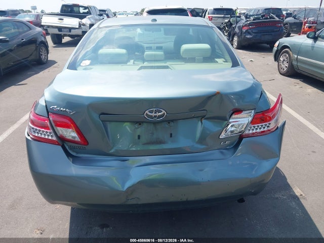 45860616 :رقم المزاد ، 4T1BF3EK1BU680713 vin ، 2011 Toyota Camry Le مزاد بيع
