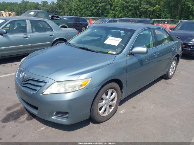 45860616 :رقم المزاد ، 4T1BF3EK1BU680713 vin ، 2011 Toyota Camry Le مزاد بيع