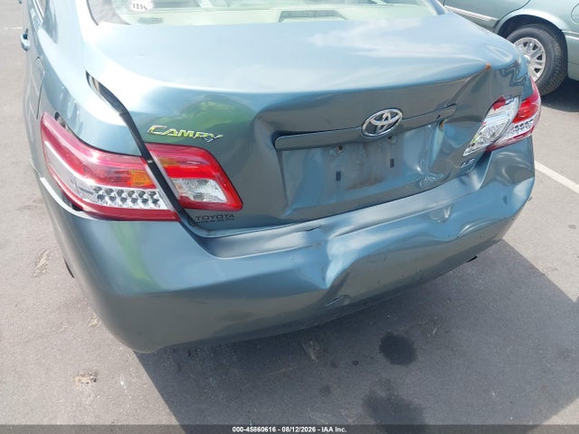 45860616 :رقم المزاد ، 4T1BF3EK1BU680713 vin ، 2011 Toyota Camry Le مزاد بيع