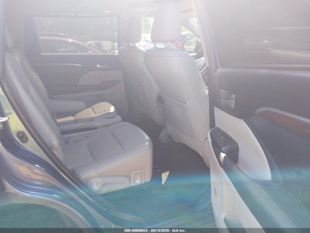 Toyota Highlander Limited V6 2015 5TDDKRFH4FS075352 Image 8