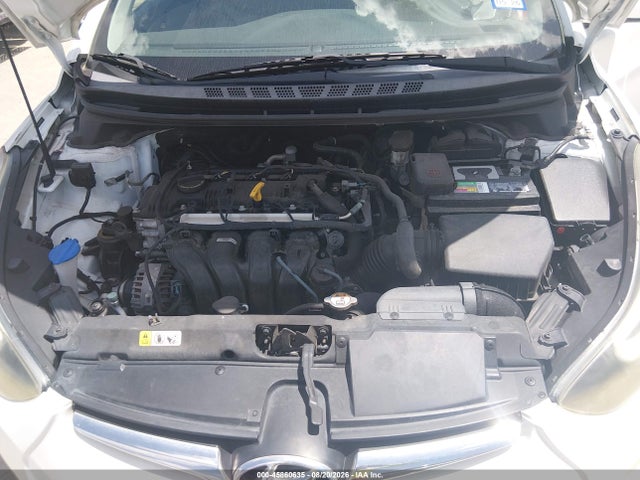 5NPDH4AE0EH475606 Hyundai ELANTRA SE