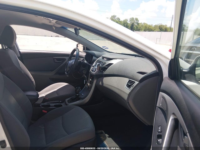 5NPDH4AE0EH475606 Hyundai ELANTRA SE