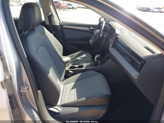 2025 Volkswagen Jetta 1.5t Se მანქანა იყიდება აუქციონზე, vin: 3VW7X7BUXSM013158, აუქციონის ნომერი: 45860658