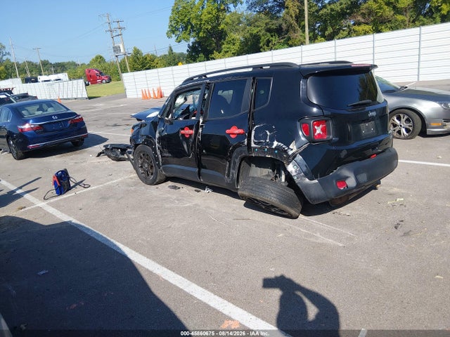 2020 Jeep Renegade Latitude Fwd მანქანა იყიდება აუქციონზე, vin: ZACNJABBXLPL31347, აუქციონის ნომერი: 45860675
