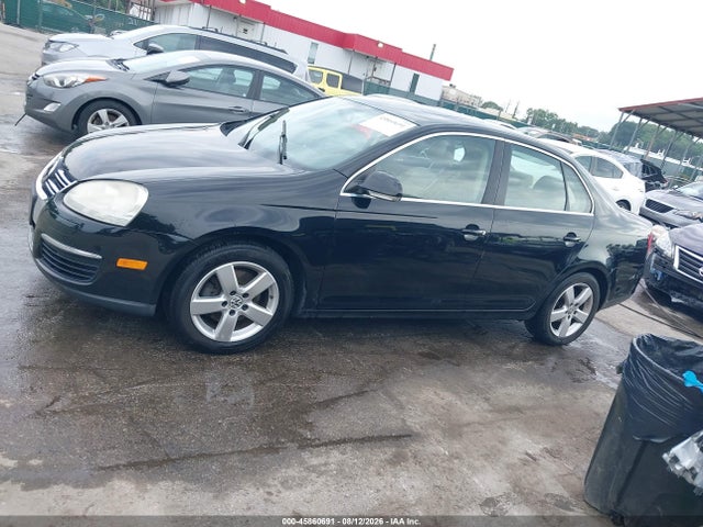2009 Volkswagen Jetta Se/sel მანქანა იყიდება აუქციონზე, vin: 3VWRZ71K69M058675, აუქციონის ნომერი: 45860691