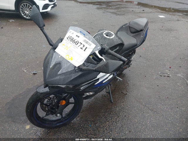 45860721 :رقم المزاد ، ML5EXGG16SDA42691 vin ، 2025 Kawasaki Ex500 مزاد بيع