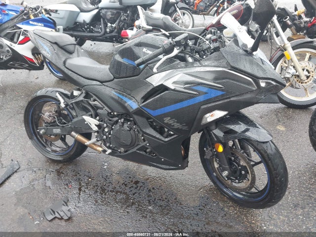 45860721 :رقم المزاد ، ML5EXGG16SDA42691 vin ، 2025 Kawasaki Ex500 مزاد بيع