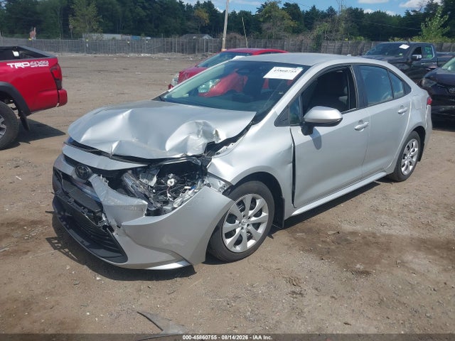 5YFB4MDE8RP215879 Toyota COROLLA LE