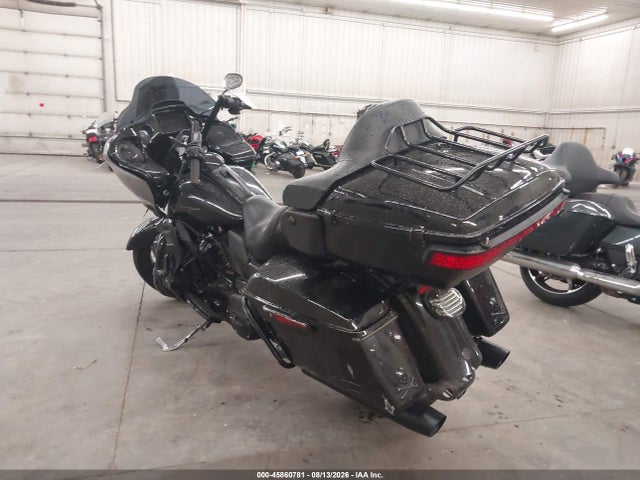 Harley-Davidson FLTRK 2022 1HD1KZF19NB659000 Image 3