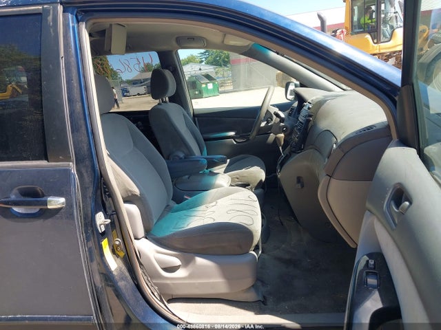 2004 Toyota Sienna Le მანქანა იყიდება აუქციონზე, vin: 5TDZA23C44S027632, აუქციონის ნომერი: 45860816