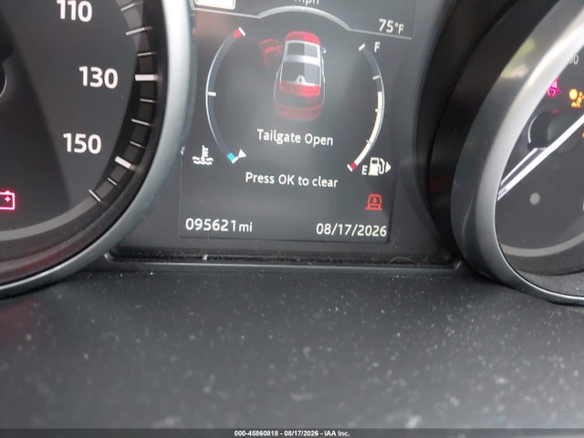 2017 Land Rover Discovery Hse მანქანა იყიდება აუქციონზე, vin: SALRRBBK2HA022796, აუქციონის ნომერი: 45860818