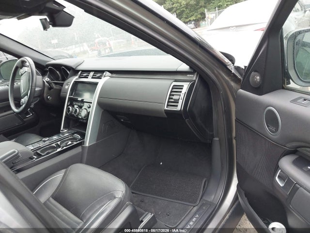 2017 Land Rover Discovery Hse მანქანა იყიდება აუქციონზე, vin: SALRRBBK2HA022796, აუქციონის ნომერი: 45860818