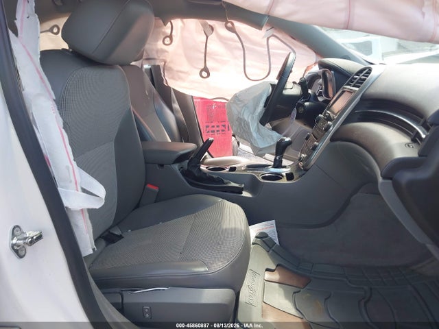 45860887 :رقم المزاد ، 1G11C5SL1FF349909 vin ، 2015 Chevrolet Malibu 1lt مزاد بيع