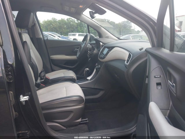 2021 Chevrolet Trax Awd Lt მანქანა იყიდება აუქციონზე, vin: KL7CJPSMXMB371337, აუქციონის ნომერი: 45860888