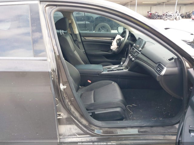 Продаж на аукціоні авто 2018 Honda Accord Lx, vin: 1HGCV1F18JA191202, номер лоту: 45860896