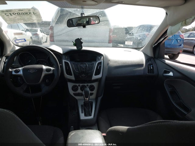 45860912 :رقم المزاد ، 1FADP3F28EL158914 vin ، 2014 Ford Focus Se مزاد بيع