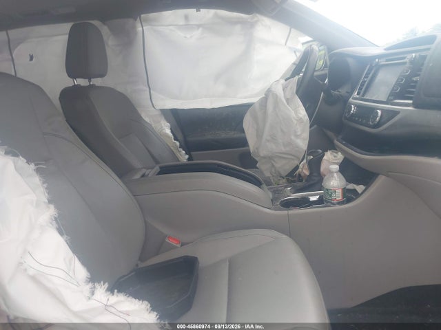 5TDJKRFH1FS138894 Toyota Highlander Xle V6