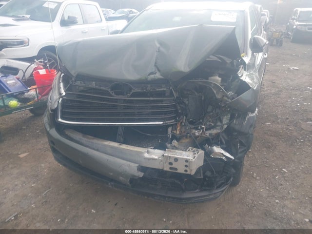 5TDJKRFH1FS138894 Toyota Highlander Xle V6