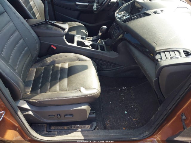 Ford Escape Titanium 2017 1FMCU9JD5HUA86364 Image 5
