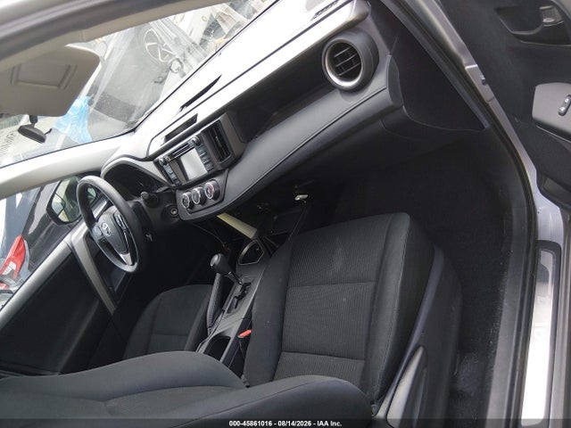 2018 Toyota Rav4 Le მანქანა იყიდება აუქციონზე, vin: 2T3BFREV7JW724698, აუქციონის ნომერი: 45861016