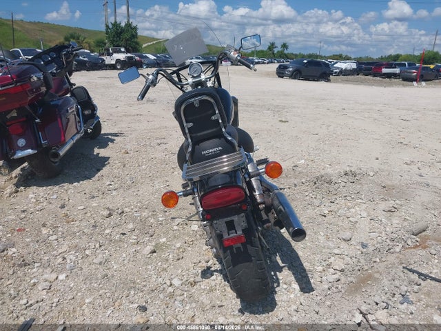 Продажа на аукционе авто 1997 Honda Vt1100 C1a, vin: 1HFSC1802VA103857, номер лота: 45861060