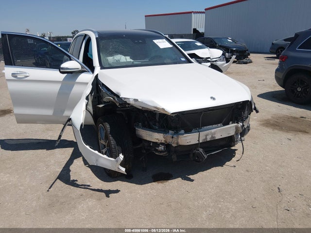 45861086 :رقم المزاد ، W1N0G8DB2MV312912 vin ، 2021 Mercedes-benz Glc 300 Suv مزاد بيع